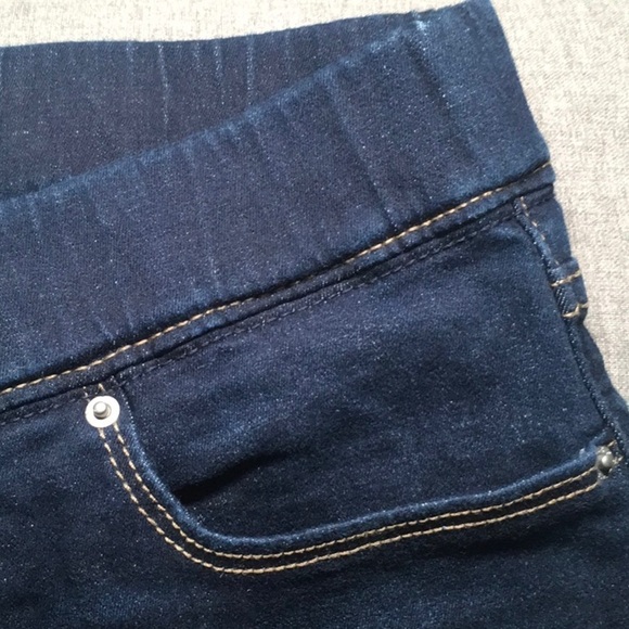 Levi’s jeans women's size 2 skinny pull-on pull on blue jeans elastic waist - Picture 6 of 15